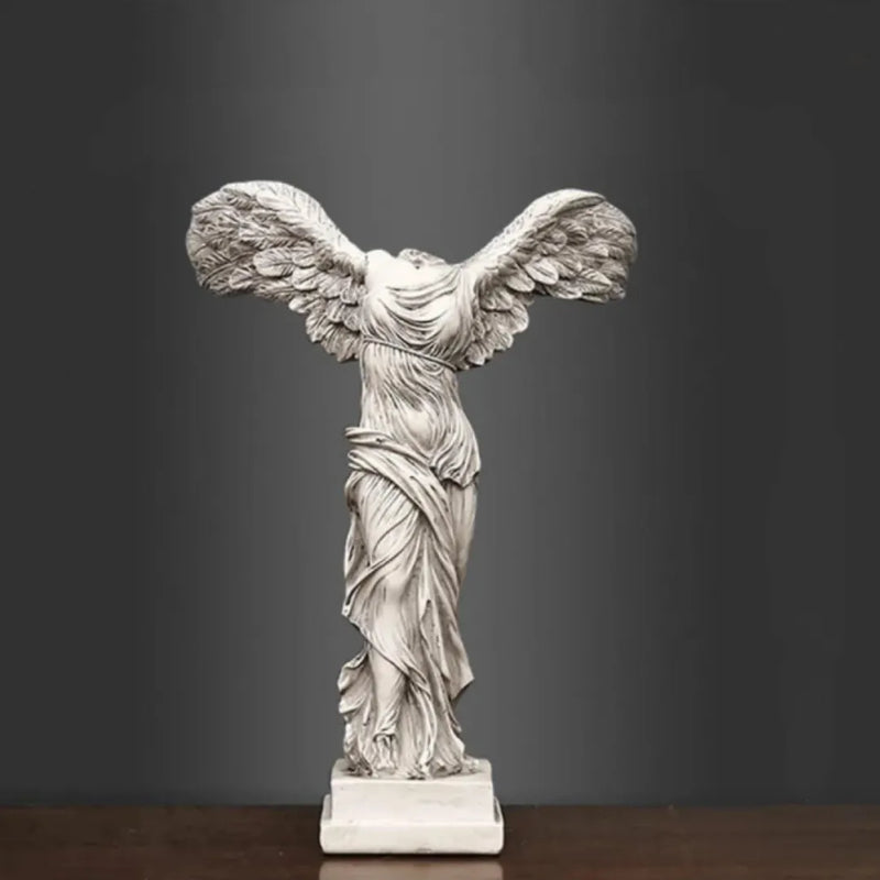 Escultura Nórdica Vitória Alada - Tazzi
