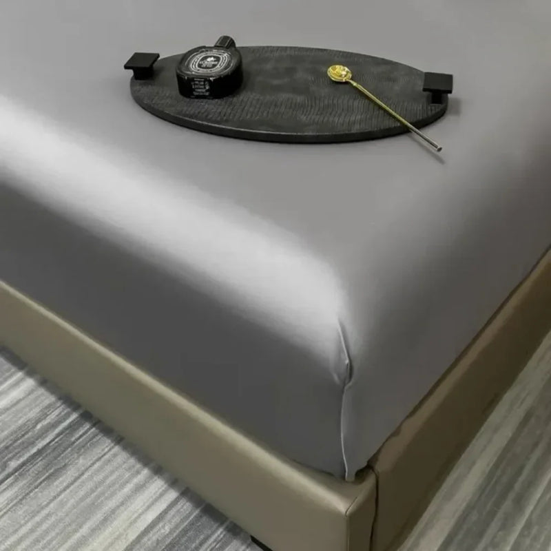 Jogo de Cama em Seda com 4 Peças -  Tazzi